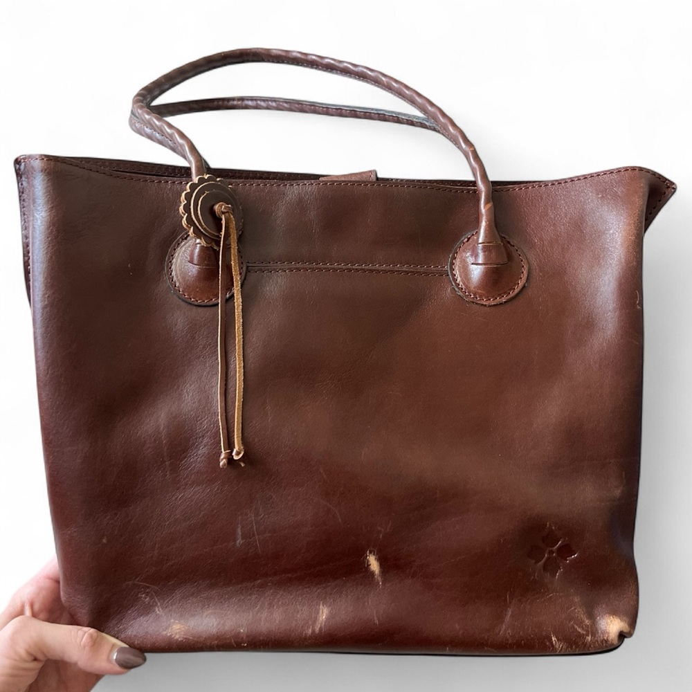 *NWOT* Patricia Nash Genuine Italian Brown Leather Tassel Tote Bag